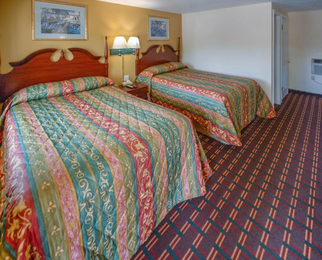 Budget Inn ווטקינס גלן מראה חיצוני תמונה